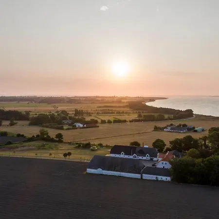 Gravendal Bed & Breakfast